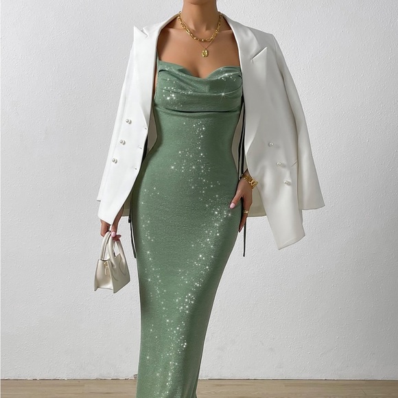 Open Back Mint Green Maxi Dress - Picture 3 of 6